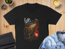 Load image into Gallery viewer, Korn Follow The Leader Graphic Black Shirt