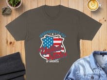 Load image into Gallery viewer, Gray t-shirt with "Independence Day United States of America" text and patriotic shield design.
